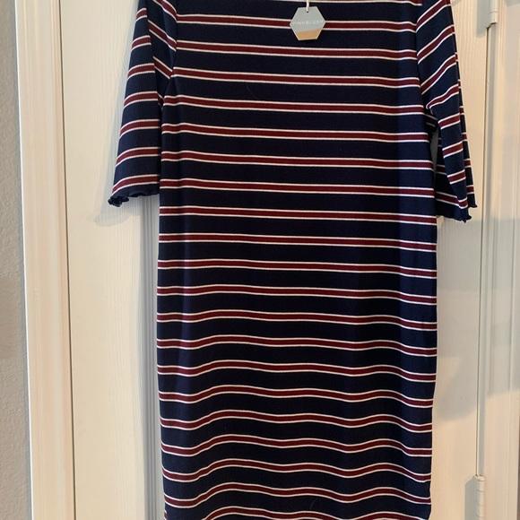 Pinkblush maternity dress in size large! - Picture 3 of 3